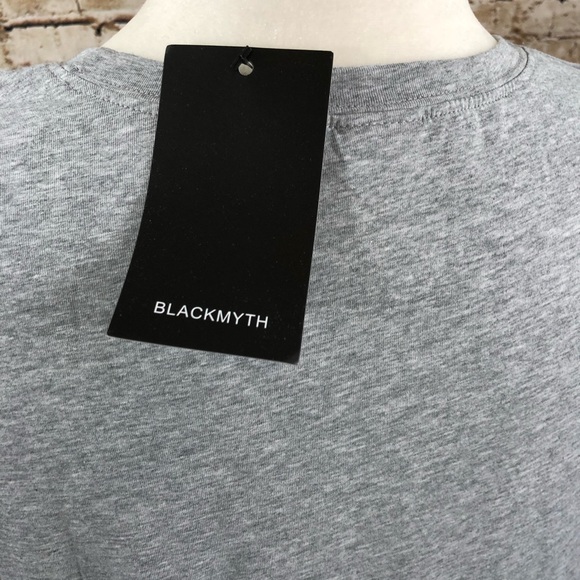 Blackmyth Graphic Top - Picture 5 of 7